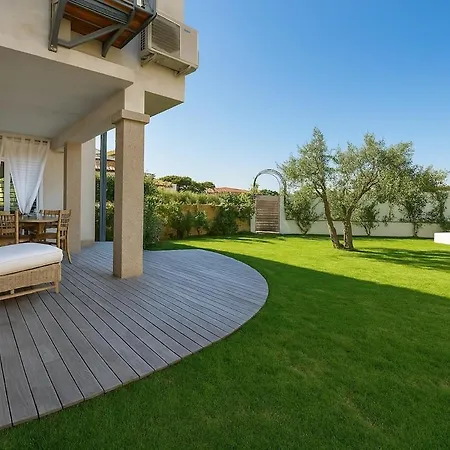 Waves House In - Costa Smeralda * Palau